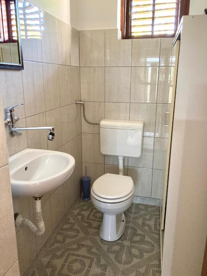 Apartman Carmak Ulcinj Exterior photo
