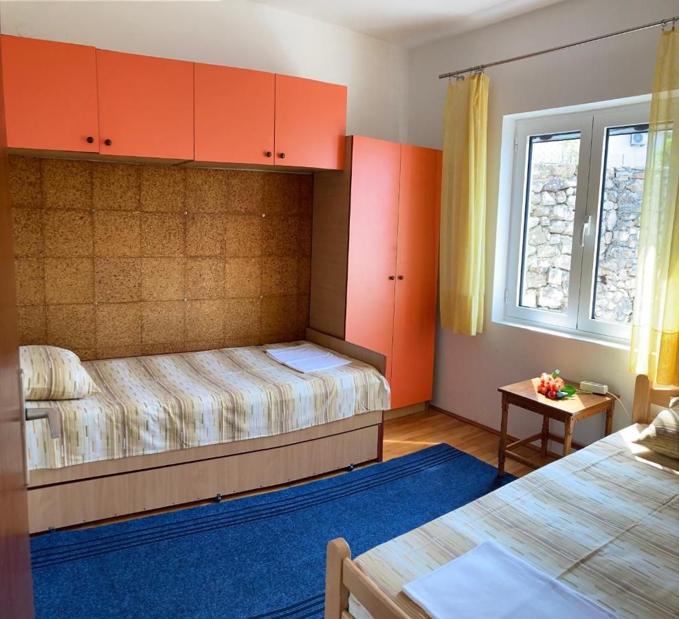 Apartman Carmak Ulcinj Exterior photo